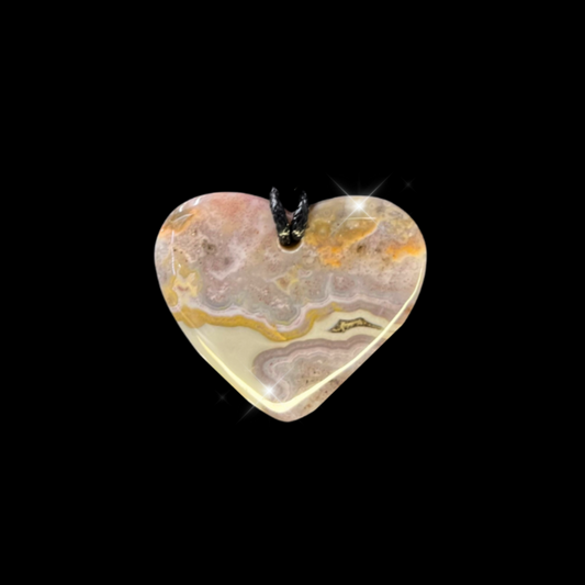 0002 KY Agate Heart on Leather Cord
