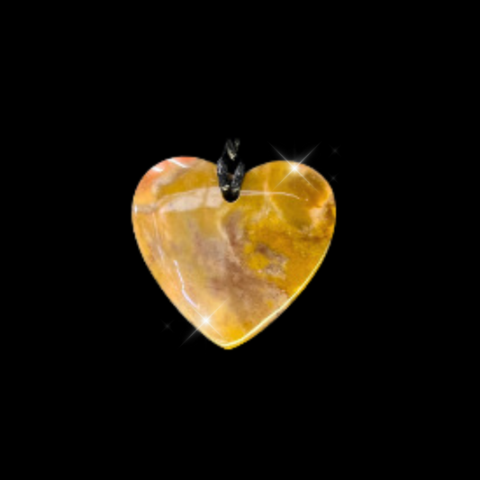 0004 KY Agate Heart on Leather Cord