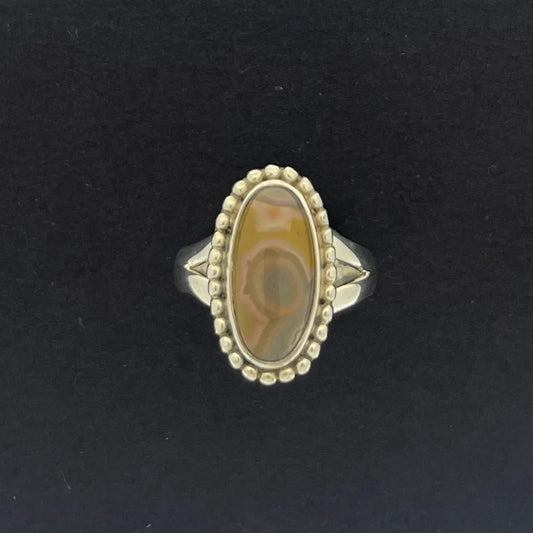 9932 Oval KY Agate Ring