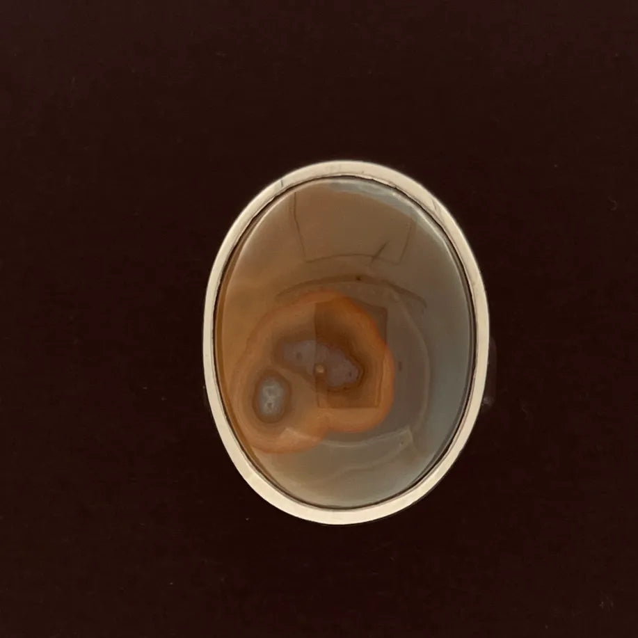 9925 Oval KY Agate Ring