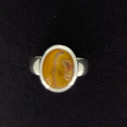 9903 Oval KY Agate Ring