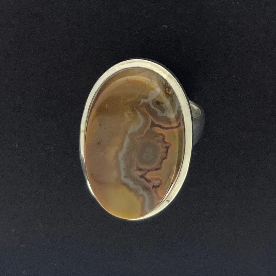 9926 Oval KY Agate Ring